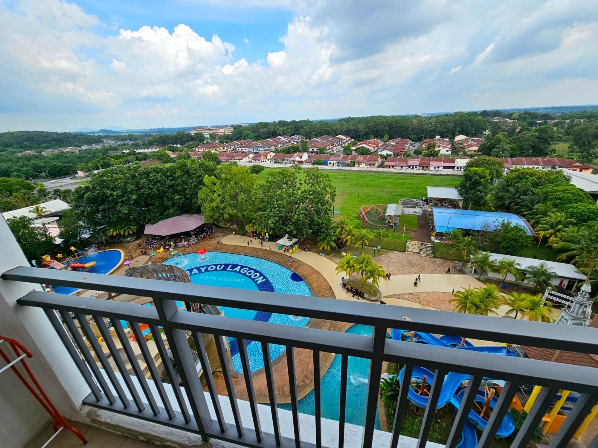 By Lg & Water Park * Malacca