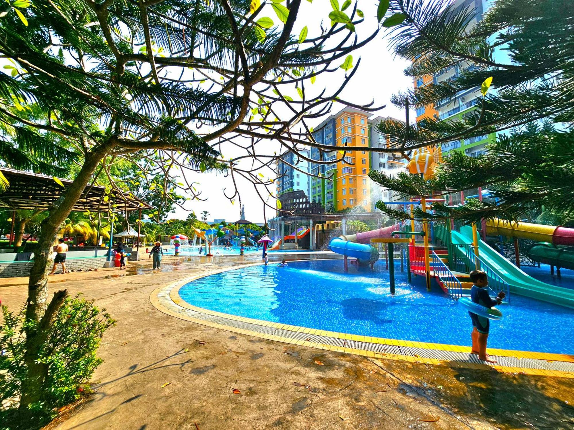 By Lg & Water Park Malacca